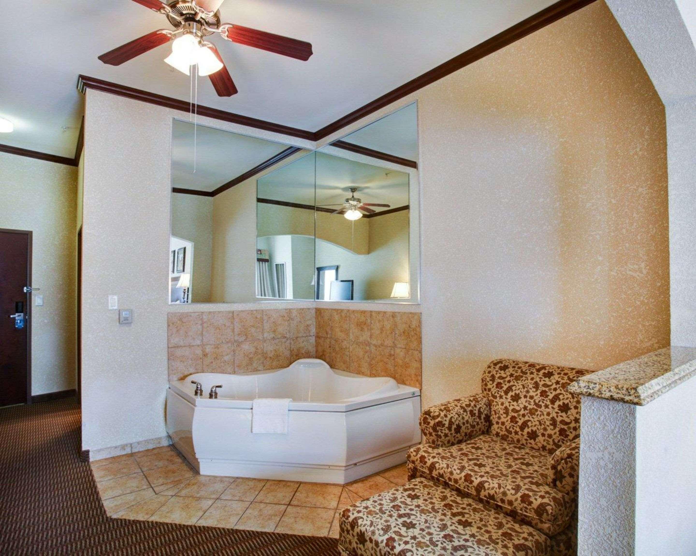 Comfort Suites University Drive College Station Exteriér fotografie